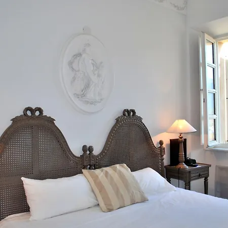 La Robeyere; Bw Signature Collection 4*