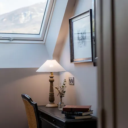 Hotel La Robeyere; Bw Signature Collection 4*